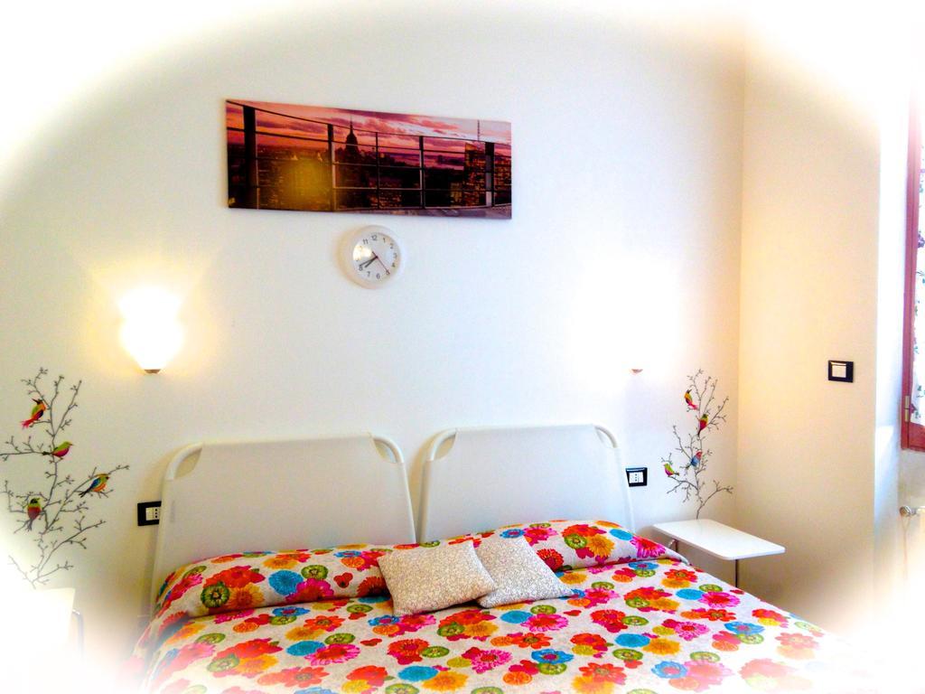 Top Suit Centro - Guest House Brugherio Room photo